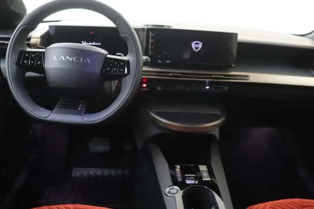 Lancia Ypsilon (2025) thumbnail 5