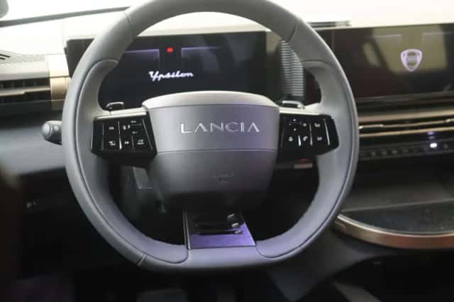 Lancia Ypsilon (2025) thumbnail 6