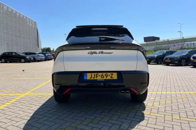 Alfa Romeo Junior (2025) thumbnail 5