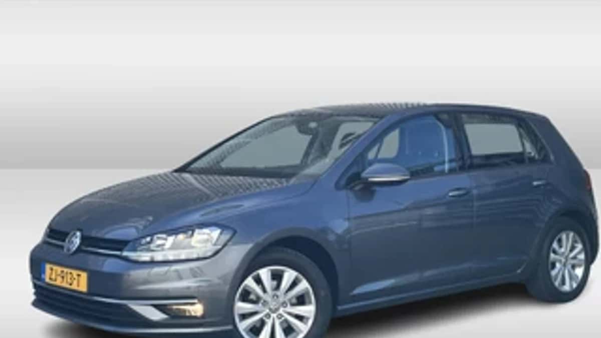 Volkswagen Golf (2018) — foto 1