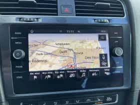 Volkswagen Golf (2018) thumbnail 21