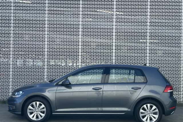 Volkswagen Golf (2018) thumbnail 5