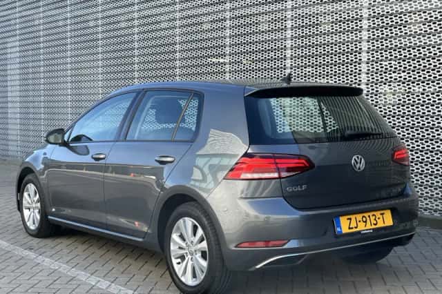 Volkswagen Golf (2018) thumbnail 6