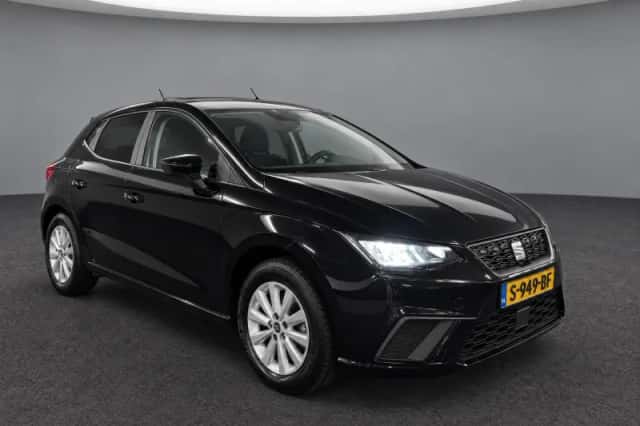 SEAT Ibiza (2023) thumbnail 6