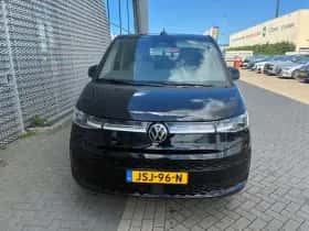 Volkswagen Multivan (2025) thumbnail 2