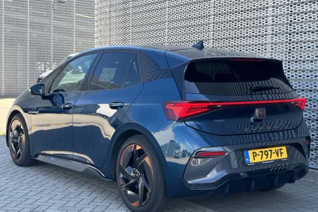 CUPRA Born (2022) thumbnail 6
