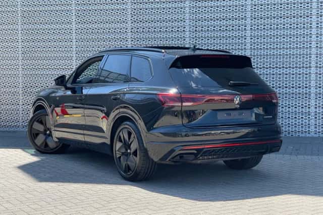 Volkswagen Touareg (2025) thumbnail 3