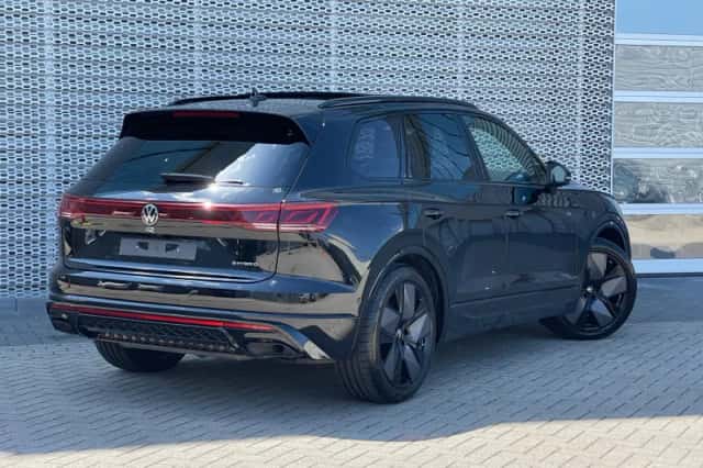 Volkswagen Touareg (2025) thumbnail 4