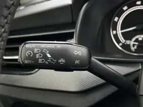 Škoda Kamiq (2023) thumbnail 18