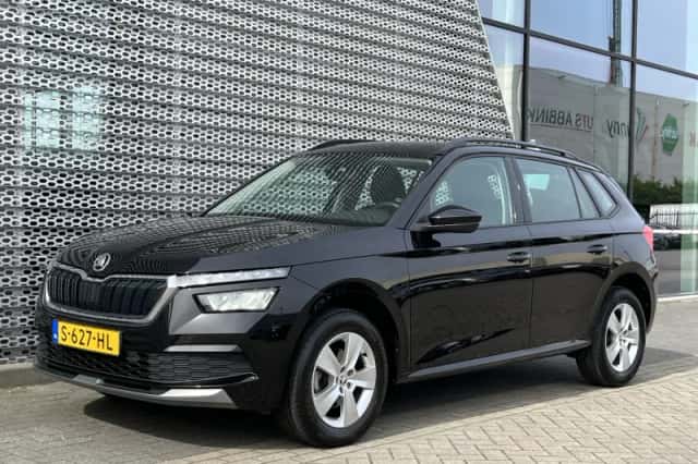 Škoda Kamiq (2023) thumbnail 4