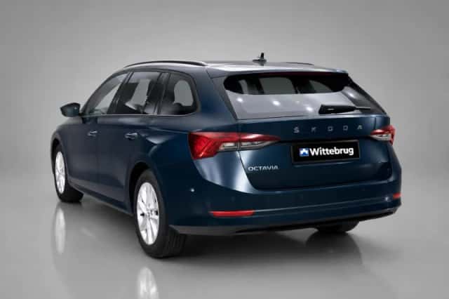 Škoda Octavia (2021) thumbnail 5