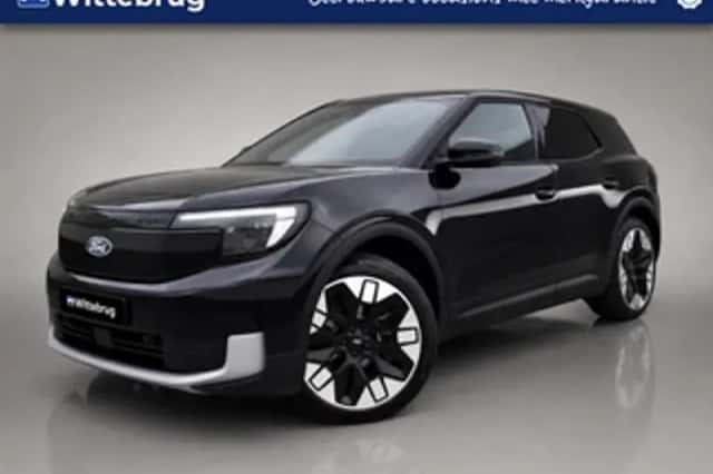 Ford Explorer (2025) thumbnail 1
