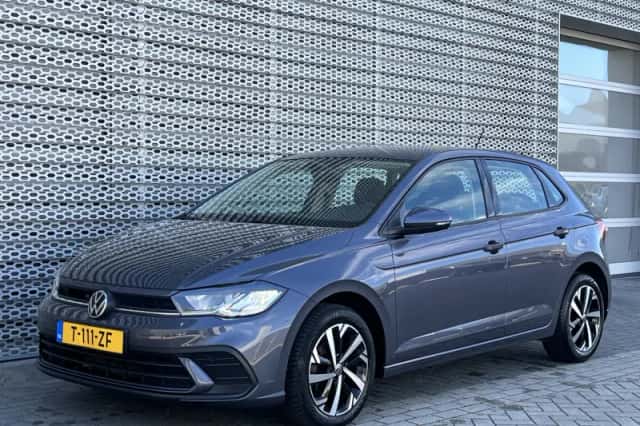 Volkswagen Polo (2023) thumbnail 4