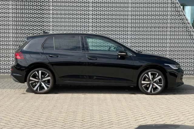 Volkswagen Golf (2026) thumbnail 5