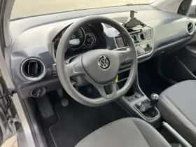 Volkswagen Up! (2023) thumbnail 12