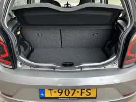 Volkswagen Up! (2023) thumbnail 19
