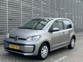 Volkswagen Up! (2023) thumbnail 4