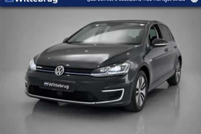 Volkswagen E-Golf (2020) thumbnail 1