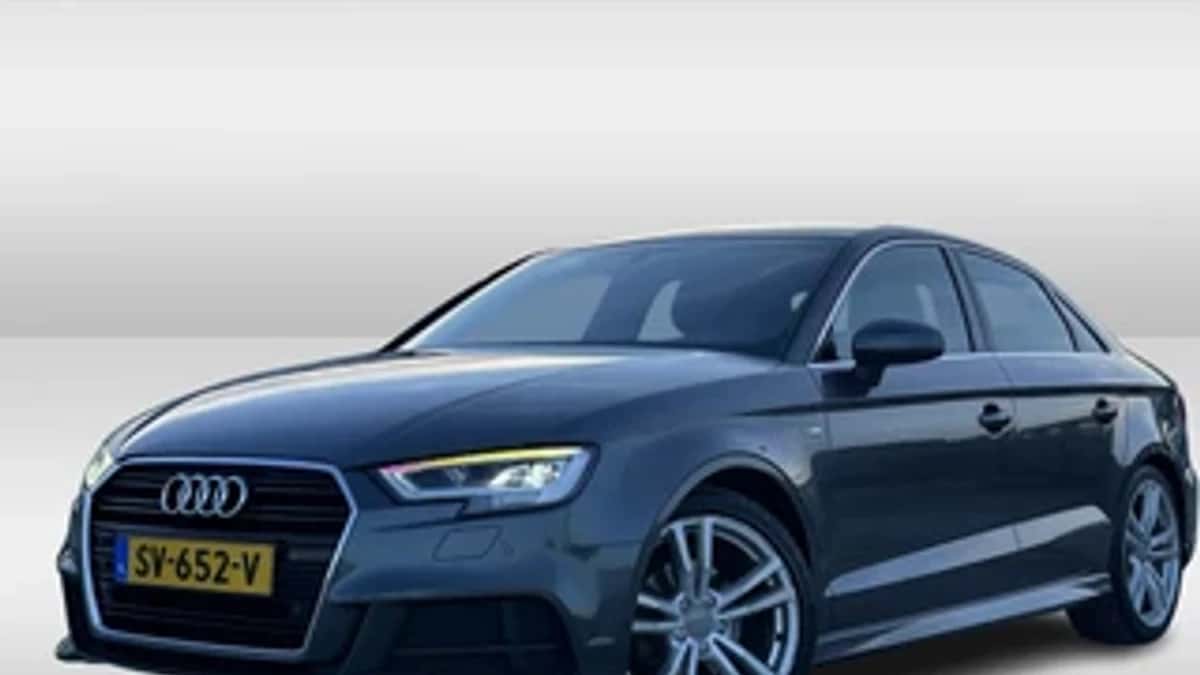 Audi A3 (2018) — foto 1
