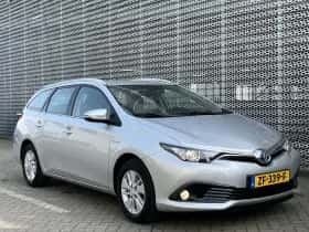 Toyota Auris (2018) thumbnail 11