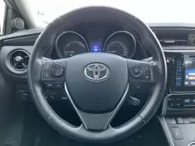 Toyota Auris (2018) thumbnail 13