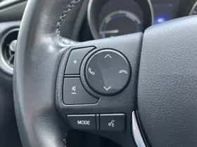 Toyota Auris (2018) thumbnail 15