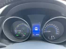 Toyota Auris (2018) thumbnail 18