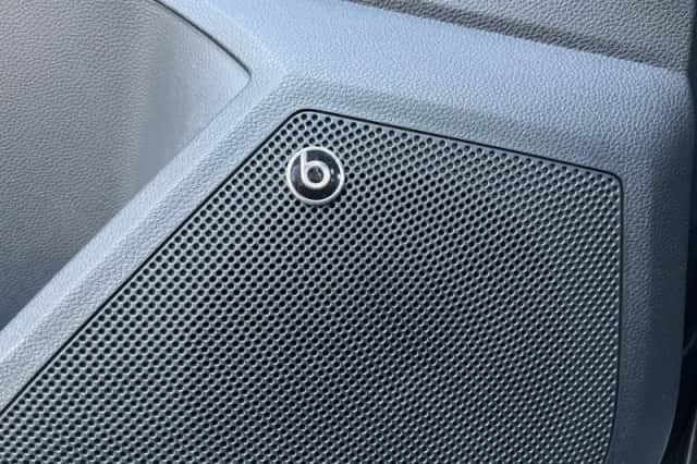 SEAT Arona (2021) thumbnail 4