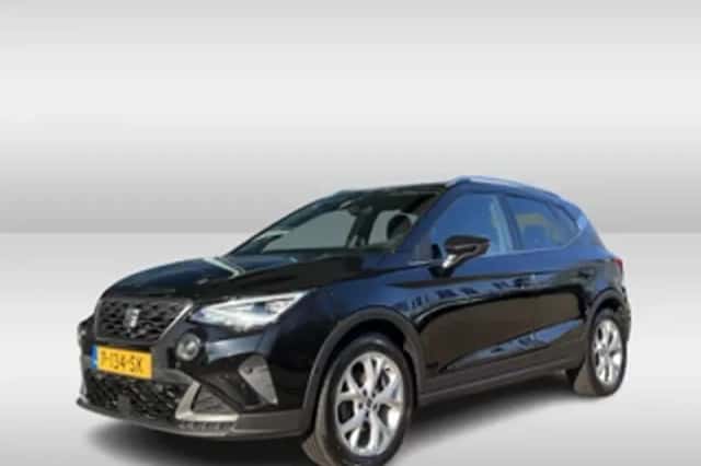 SEAT Arona (2022) thumbnail 1