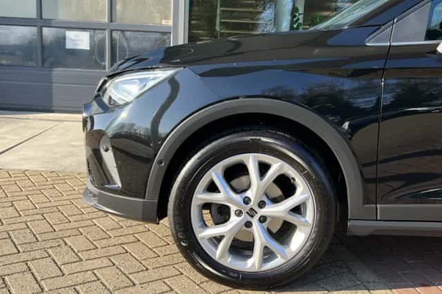 SEAT Arona (2022) thumbnail 5