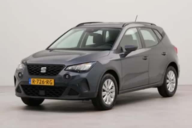SEAT Arona (2022) thumbnail 1