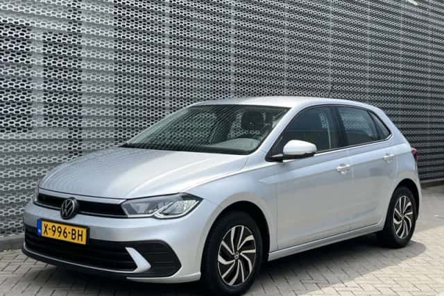 Volkswagen Polo (2023) thumbnail 4