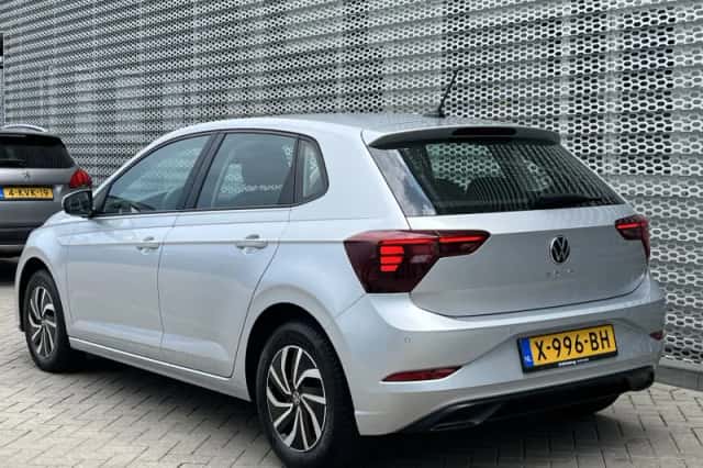 Volkswagen Polo (2023) thumbnail 6