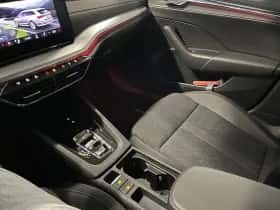 Škoda Octavia (2021) thumbnail 25