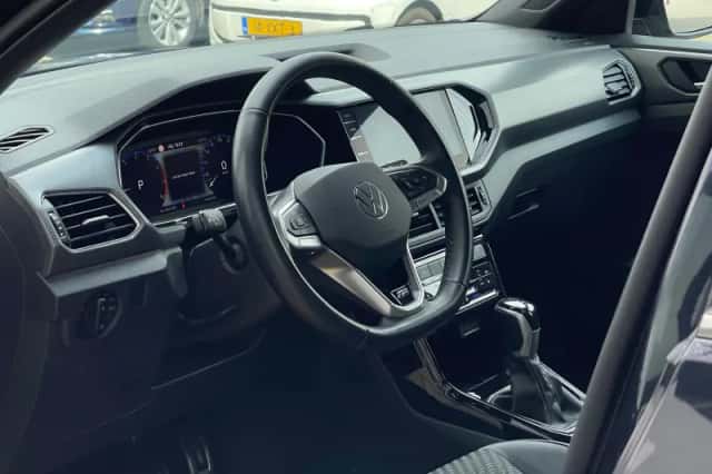 Volkswagen T-Cross (2022) thumbnail 6