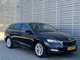 Škoda Octavia (2021) thumbnail 11