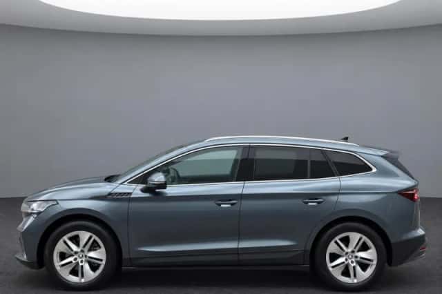 Škoda Enyaq (2021) thumbnail 5