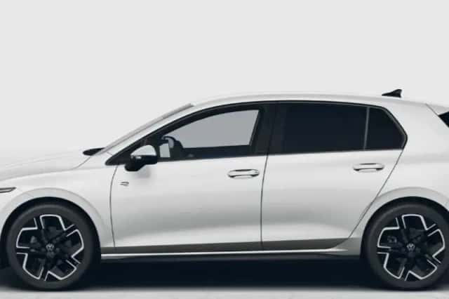 Volkswagen Golf (2025) thumbnail 2