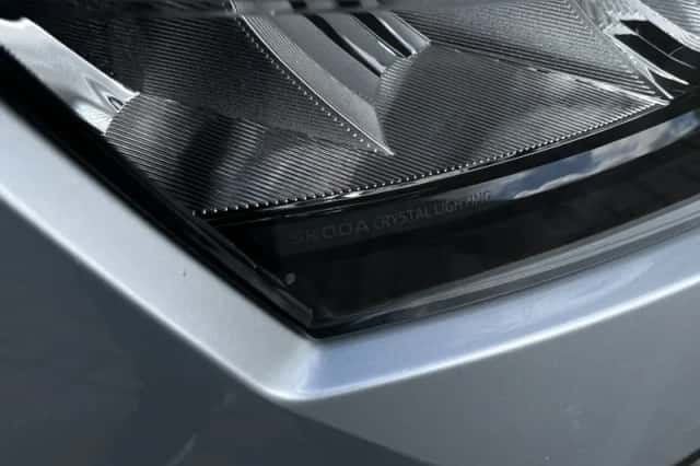 Škoda Kamiq (2021) thumbnail 3