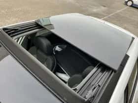 Audi Q2 (2017) thumbnail 3