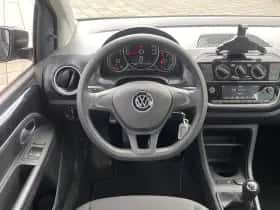 Volkswagen Up! (2023) thumbnail 4