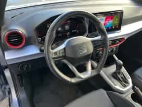 SEAT Arona (2023) thumbnail 13