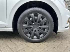 Volkswagen Polo (2021) thumbnail 26