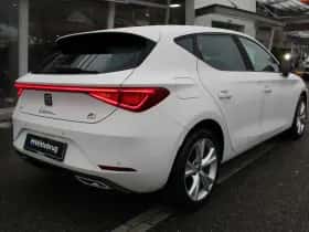 SEAT Leon (2021) thumbnail 11