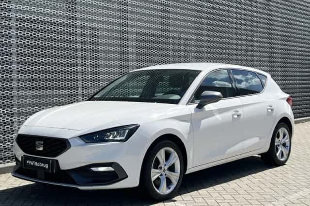 SEAT Leon (2021) thumbnail 5