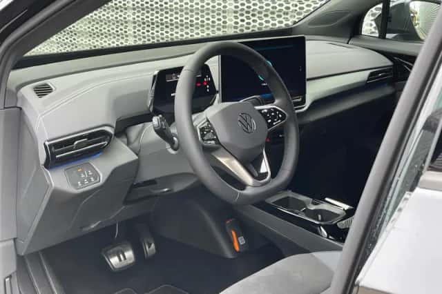 Volkswagen ID.4 (2026) thumbnail 6