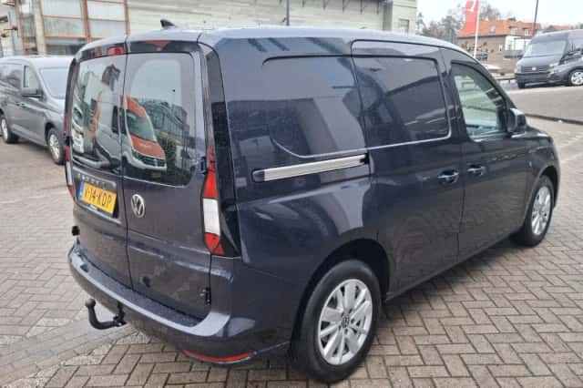 Volkswagen Caddy (2024) thumbnail 6