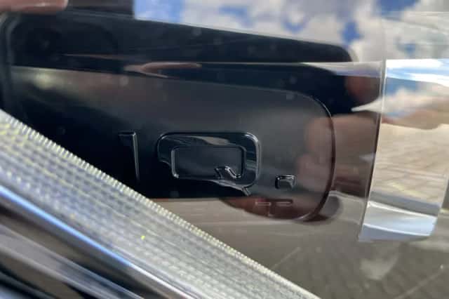 Volkswagen Golf (2021) thumbnail 3