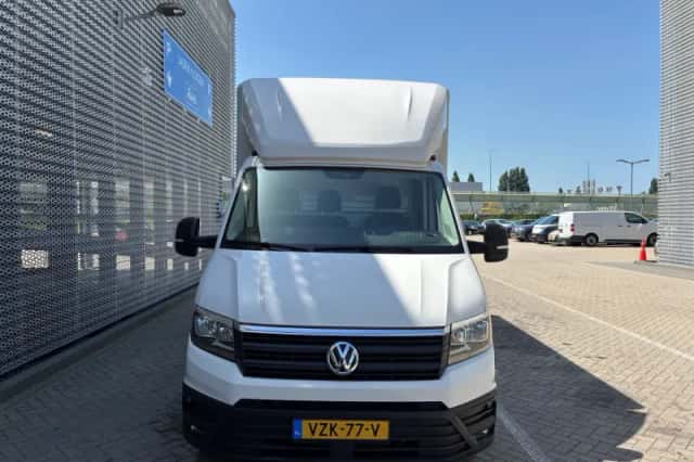 Volkswagen Crafter (2023) thumbnail 2