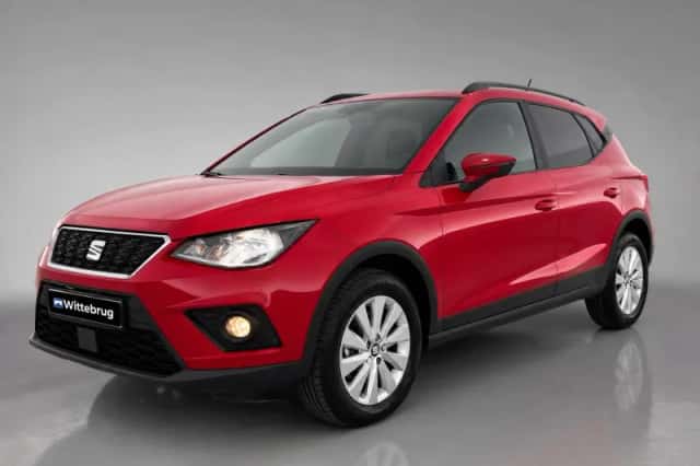 SEAT Arona (2018) thumbnail 4